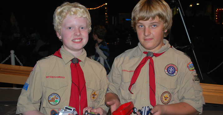 Boy Scout volunteers, Colton Rasanen, Barndon Henegan