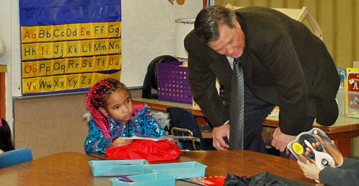 Peter Jacobsen at Alder Elementary School