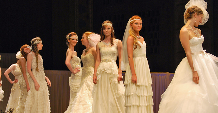 The high fashion bridal show featued local models