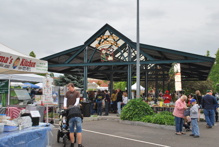 The Market is open during the weekends.