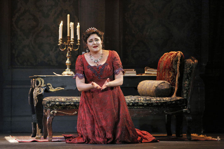 Kara Shay Thomson as Tosca, © Portland Opera / Cory Weaver