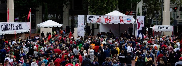 Cascade AIDS Project, AIDS Walk 2013 with 10,000 in the square
