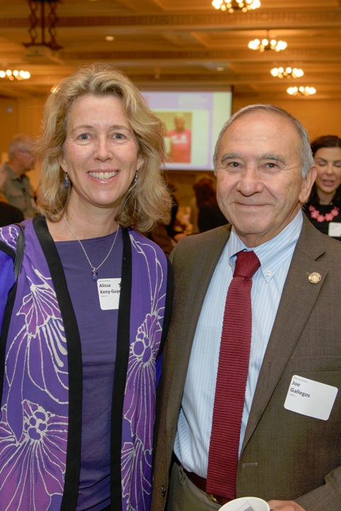 State Reps. Alissa Keny-Guyer and Joe Gallegos woke up bright and early for Planned Parenthood Advocates of Oregon.