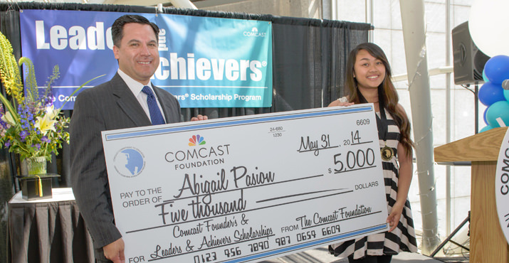 Abigail Pasion from Roosevelt High School receives a total $5,000 award for college with a $1,000 Leaders and Achievers scholarship and a $4,000 Comcast Founder’s scholarship. Photo by Andie Petkus Photography.