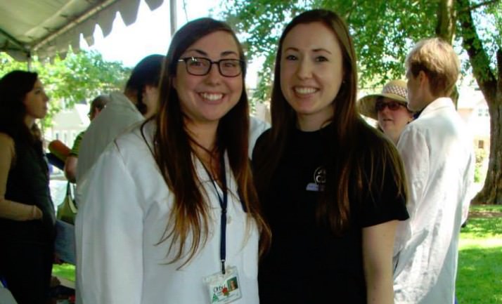 OHSU Let's Get Healthy program coordinator Leigh Coppola with Portland walk organizer Katie Wilkes.