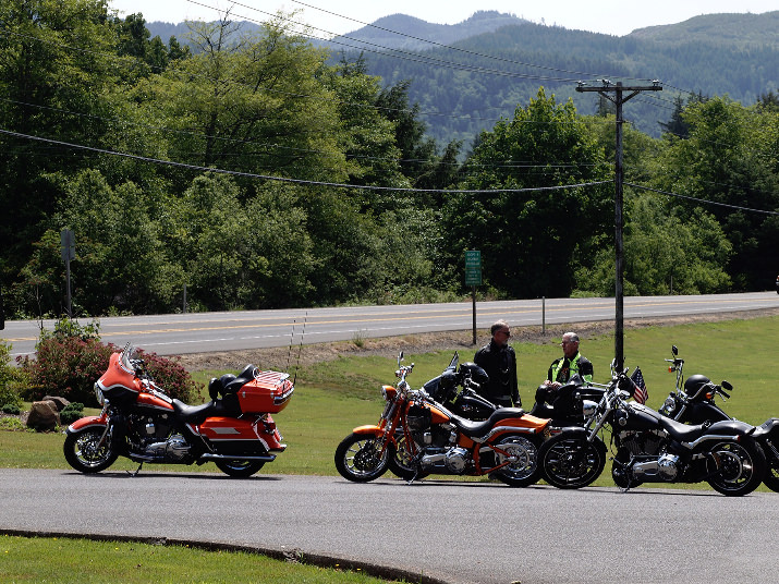 New and vintage bikes parked for a quick stop along the route.