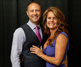 Susan Cannard, Presenting Sponsor Ran-Tech Engineering & Aerospace, with Jasonn Adee Photo Credit: Elaine Lowry Sapphire Studios 