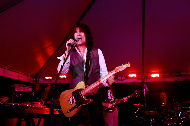 Thayer, the lead guitarist of KISS and a member of the Pacific University Board of Trustees, has hosted Legends since 2007, and indoing so, helped raise more than $600,000 for the Boxer Athletics.
