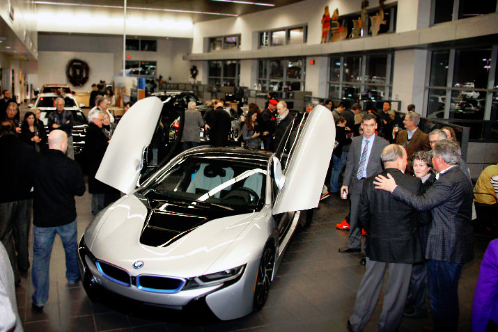 Classic Wines Auction and Kuni BMW hosted a happy hour celebration for guests at their Beaverton BMW dealership on December 30th. The celebration was in held in honor of Chris Hermann who enthusiastically won the bidding war for the highly coveted BMW i8 at the 30th anniversary Classic Wines Auction last March.