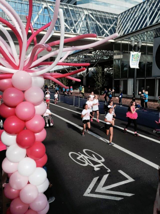 5K runners coming across the finish line! #racepdx