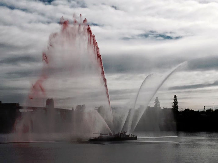 The Portland Fire & Rescue fire boat paid tribute to our Race for the Cure survivors and fighters. Impressive!