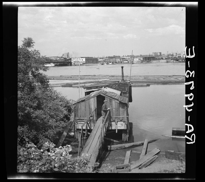 Squatter's shack on Willamette River. Portland, Oregon