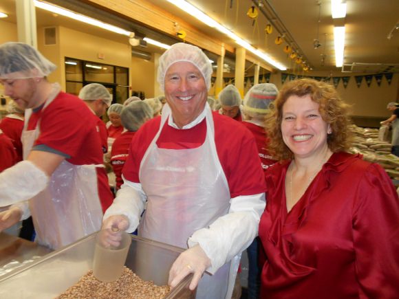 Roger Hinshaw, Oregon and southwest Washington market president at Bank of America, and Susannah Morgan, CEO of Oregon Food Bank