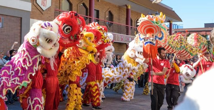 The parade started at NW 4th & Davis and featured volunteers from Portland Lee Association Dragon & Lion Dance Team.