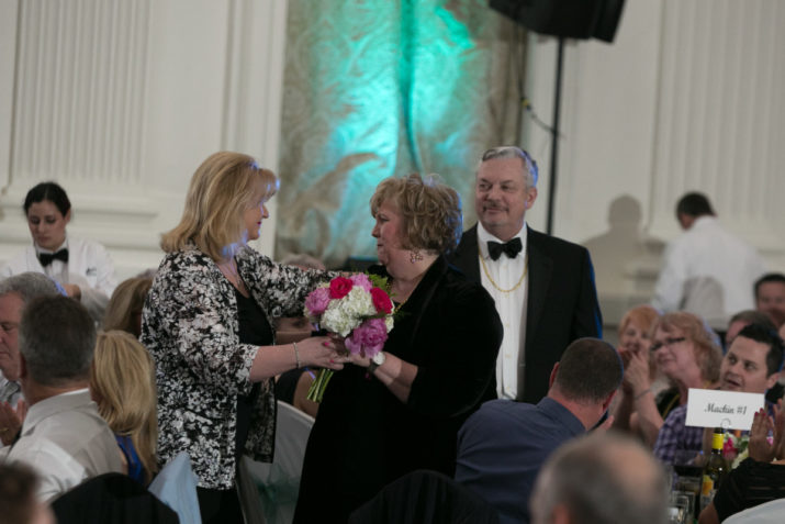  JDRF 2016 Hope Gala.Judy Summers, Executive Director presents flowers to Suzanne and Larry Marckin, Hope Gala Co-Chairs.