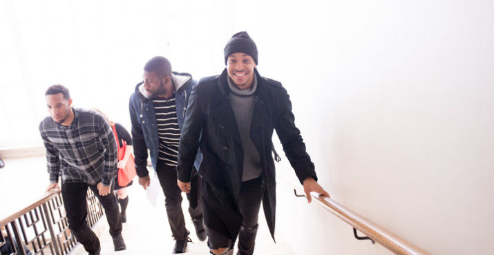 Players join youth for a tour of Constructing Identity: Petrucci Family Foundation Collection of African-American Art at the Portland Art Museum. on February 2, 2017. Bruce Ely / Trail Blazers