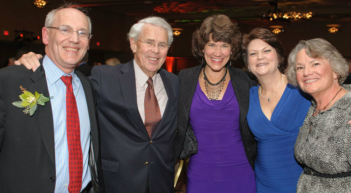 Duncan Wyse, President of the Oregon Business Council accepted the Provocateur Award for his extraordinary efforts to build a cohesive strategy for strengthening our economy. Shown from left to right: Duncan Wyse*, President of Oregon Business Council; Dick Reiten*, Former Board Chair of Northwest Natural Gas Company; Judy Strand*, CEO of Metropolitan Family Service; Donna Edwards, Board Chair of Metropolitan Family Service; and Carla Piluso, Master of Ceremony.