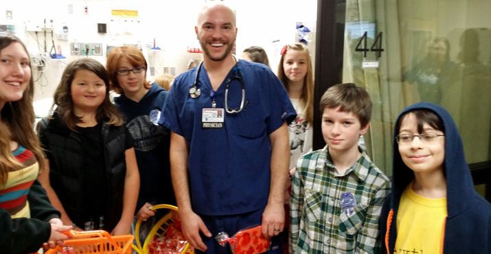 The Junior Joy Team & Elementary Students Deliver Joy to ER