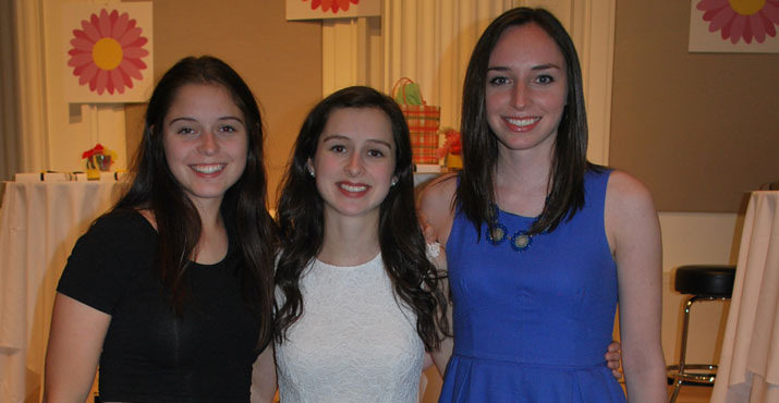 Sisters Genevieve Klein, Isabel Klein and Mariel Klein 