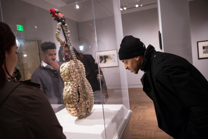 Trail Blazers Join Students for Visit to Portland Art Museum