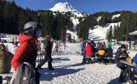 Skiers Show Respect and Consideration at Mount Hood Meadows During Covid-19 Pandemic